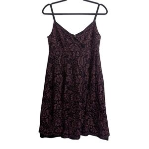 Dolce & Gabbana Chic Black and Purple Lace Dress
